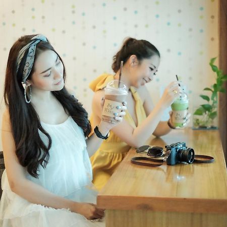 Myplace@Surat Hotel Surat Thani Extérieur photo