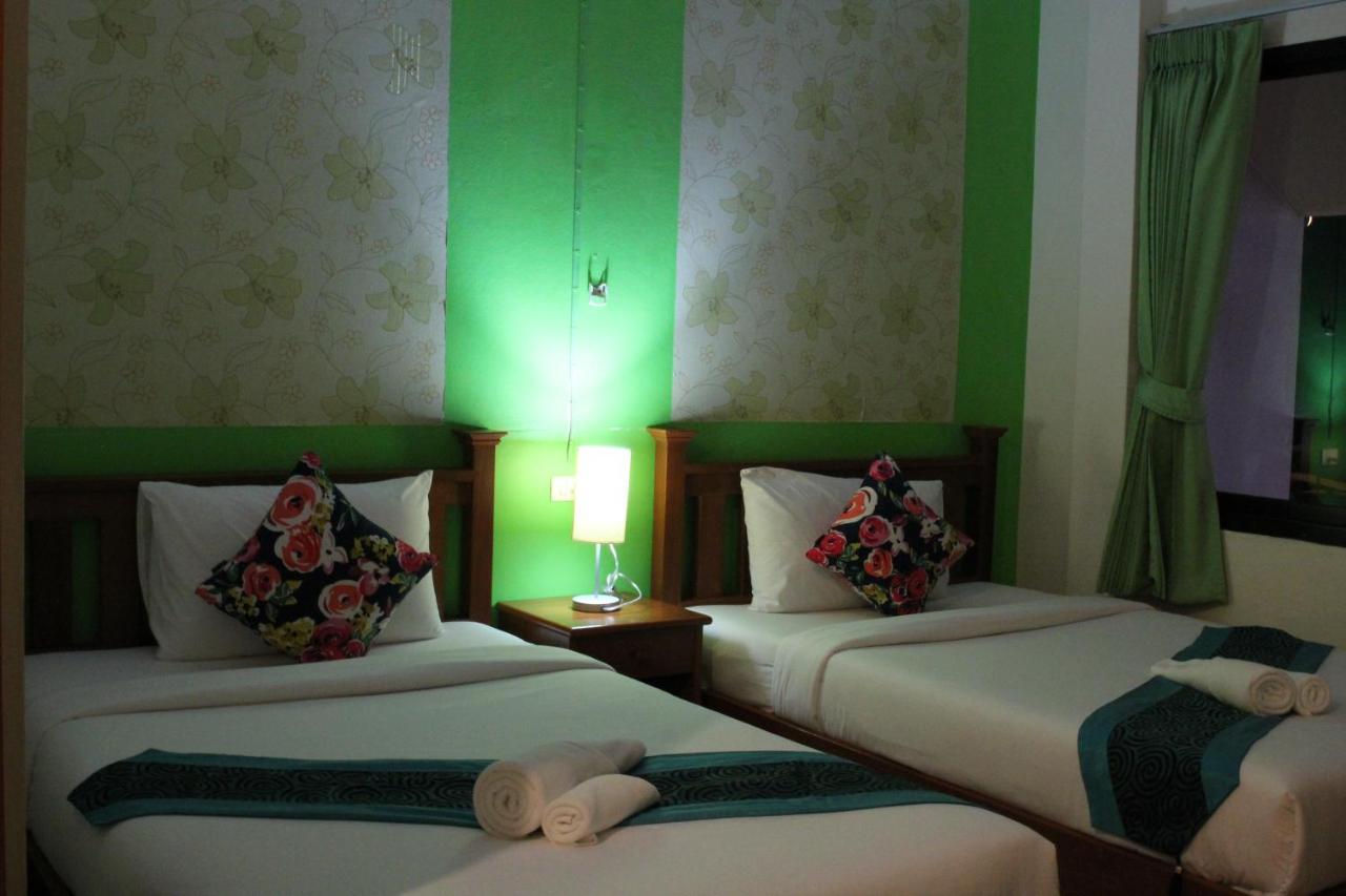 Myplace@Surat Hotel Surat Thani Extérieur photo