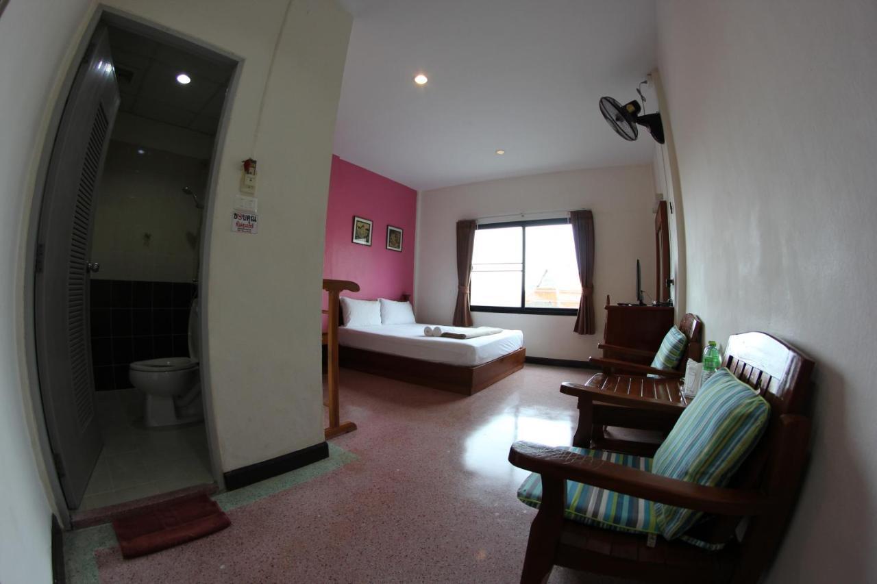 Myplace@Surat Hotel Surat Thani Extérieur photo